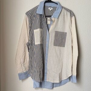 Aerie Off Duty Seersucker Button Down